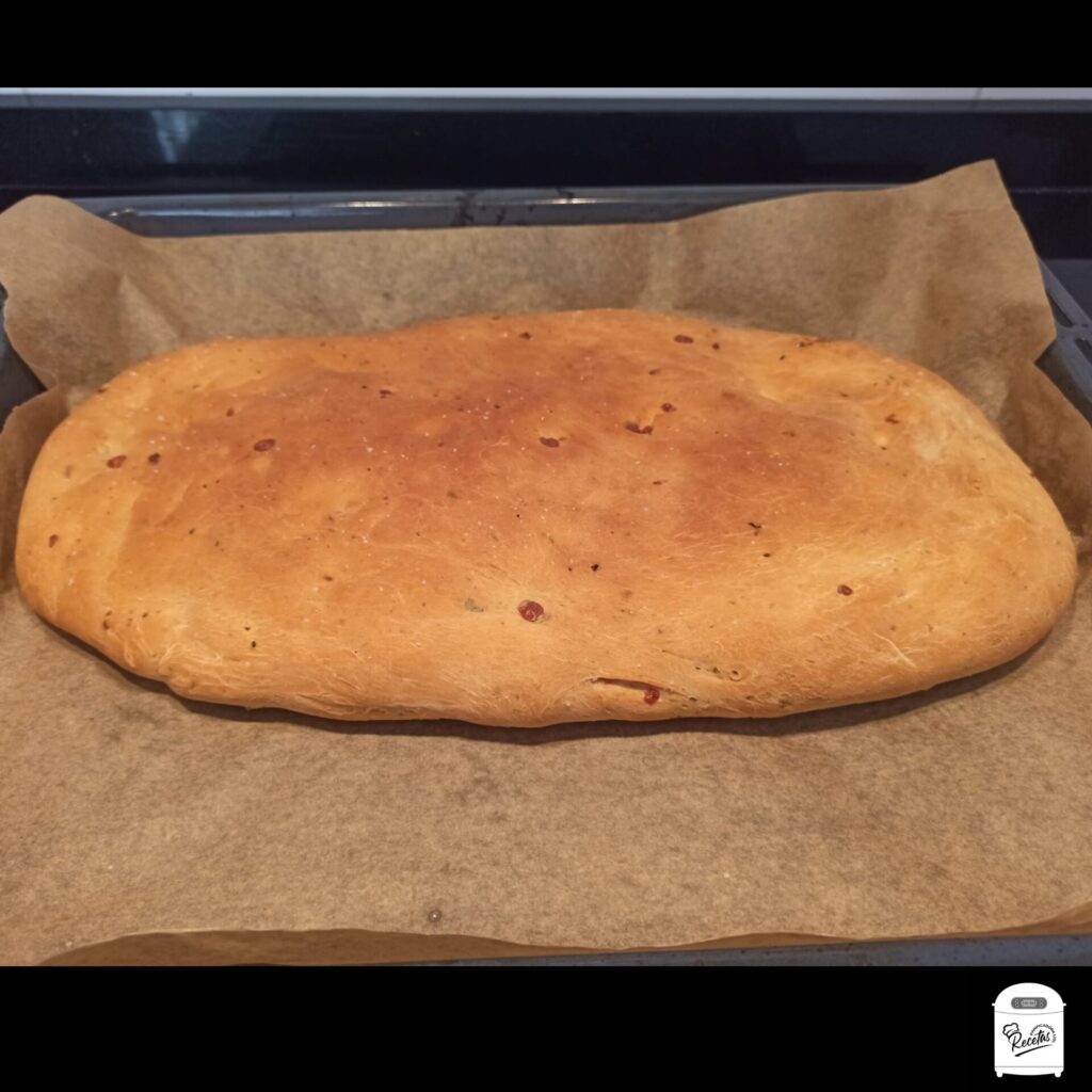 Imagen de una focaccia casera.